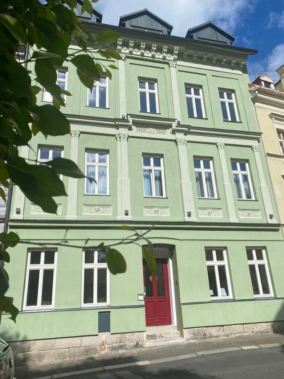 Four Rooms Carlsbad Authentic Karlovy Vary Kültér fotó